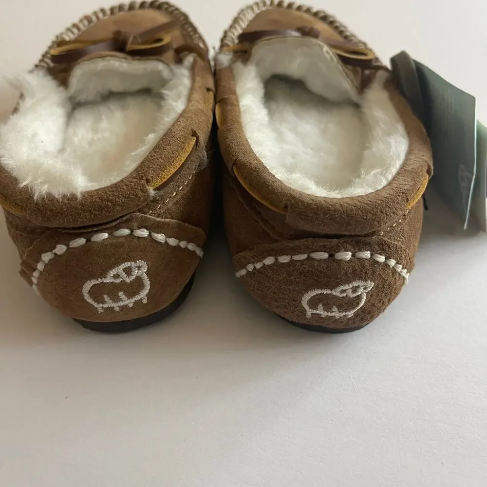 NWT Lamo Moc Slippers 1Y